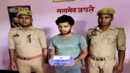 जौनपुर: बरचौली नहर पुलिया के पास से एक अभियुक्त को देशी तमंचा व कारतूस के साथ गिरफ्तार किया गया