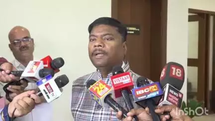 जगदलपुर: शाला प्रवेश उत्सव पर युक्तियुक्तकरण को लेकर वन मंत्री केदार कश्यप ने दी प्रतिक्रिया, कहा- शिक्षा हित में निर्णय