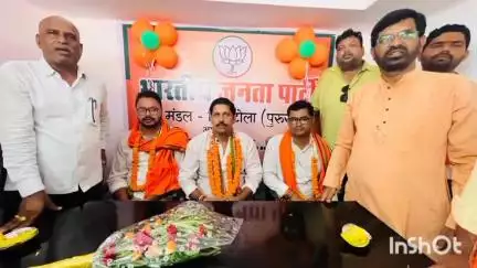 गुरूर: ग्राम पुरुर में जिलाध्यक्ष की उपस्थिति में BJP कार्यालय का शुभारंभ, 200 वरिष्ठों का हुआ सम्मान