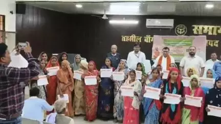 बांगरमऊ: मुख्यमंत्री कृषक दुर्घटना कल्याण योजना के तहत 52 पीड़ित परिवारों को मिली राहत राशि, कुल ₹2.48 करोड़