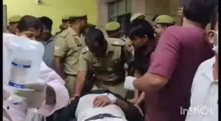 प्रतापगढ़: जिला मेडिकल कॉलेज पहुँचे एसपी ने गोली लगने से घायल युवक से की पूछताछ, खुलासे के लिए टीम गठित-एसपी