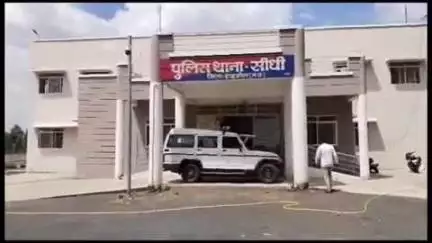 जयसिंहनगर: दरैन में अवैध रेत परिवहन करते ट्रैक्टर को पुलिस ने किया ज़ब्त, खनिज अधिनियम के तहत कार्रवाई