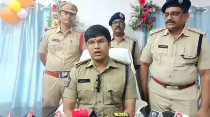 జిల్లాలో నేరాలు నియంత్రణకు పటిష్టమైన చర్యలు చేపట్టాం: జంగారెడ్డిగూడెంలో జిల్లా ఎస్పీ శివ కిషోర్