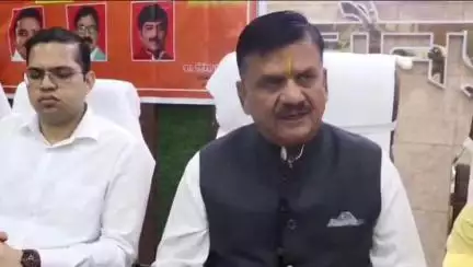 जौनपुर: काशी दासपुर व अन्य जगह आपदा राहत मिली, मृतकों के परिजनों को दी गई 8-8 लाख की सहायता