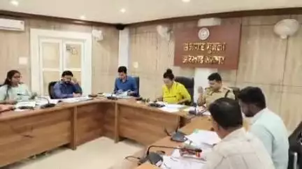 गुमला: गुमला में युवाओं को नशे से दूर रखने पर ज़ोर, ड्रिंक एंड ड्राइव व अवैध हड़िया बिक्री पर होगी सख्त कार्रवाई