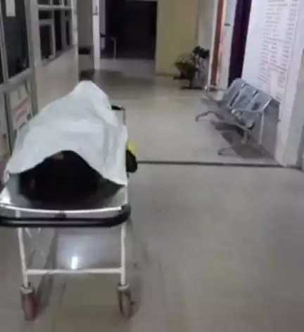 भैयाथान: भैयाथान के खण्ड चिकित्सा अधिकारी ने गर्भवती महिला बनकर विभिन्न स्वास्थ्य केंद्रों का किया औचक निरीक्षण