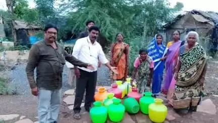 బీఆర్ఆర్ నగర్‌లోని సీపీఎం కొట్టాలలో నీటి సమస్యను పరిష్కరించండి: సీపీఎం జిల్లా కార్యదర్శి వర్గసభ్యులు నాగేశ్వరరావు