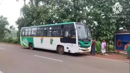 ଢେଙ୍କାନାଳ ସଦର: ଇଲେଇଜଙ୍ଗ ଠାରେ ମୋ ବସ୍ ଚକା ଫାଟିବାରୁ ଯାତ୍ରୀ ହନ୍ତସନ୍ତ, ପ୍ରତିକ୍ରିୟା ରଖିଲେ ଯାତ୍ରୀ