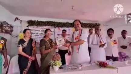 हिंगणघाट: पोहणा येथे आमदार कुणावार यांच्या उपस्थितीत पार पडली उमेद- महाराष्ट्र राज्य ग्रामीण जीवनोन्नती अभियानांतर्गत वार्षिक सभा