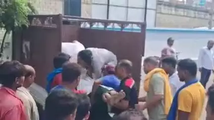 मोहनिया: देवकली में आकाशीय बिजली गिरने से एक महिला की मौत, कागजी कार्रवाई में जुटी पुलिस