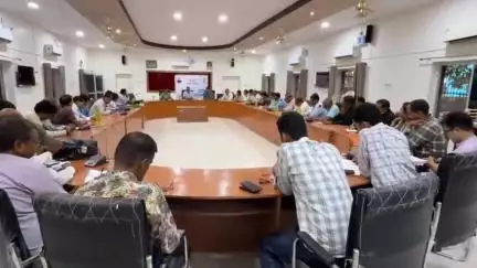 भदेसर: भदेसर में योग दिवस की तैयारियों को लेकर एसडीएम की अध्यक्षता में आयोजित हुई प्रशासनिक बैठक, दिए गए आवश्यक दिशा-निर्देश