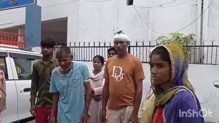 बागपत: शहर कोतवाली क्षेत्र के संतोषपुर गांव में दबंगों ने परिवार पर किया हमला, पीड़ित परिवार ने SP से कार्रवाई की मांग की