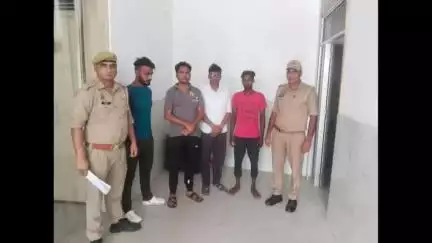 अमरोहा: अमरोहा नगर पुलिस ने विभिन्न धाराओं में फरार चार वारंटियों को किया गिरफ्तार
