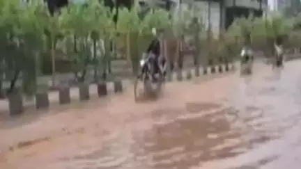 मस्तुरी: बन्नाक चौक स्थित क्रिकेट मैदान में क्रिकेट खेल रहे एक बच्चे पर आकाशीय बिजली गिरने से हुई मौत