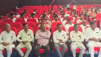 થરાદ: નો ડ્રગ્સ કાર્યક્રમ માર્કેટ યાર્ડ ખાતે યોજાયો,પોલીસ દ્વારા જાગૃતિ કાર્યક્રમ યોજાયો, ડીવાયએસપી આપી પ્રતિક્રિયા
