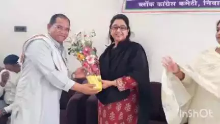निवास: निवास में ब्लॉक कांग्रेस पार्टी की बैठक आयोजित, केंद्रीय पर्यवेक्षक चारूलता टोकस पहुंची