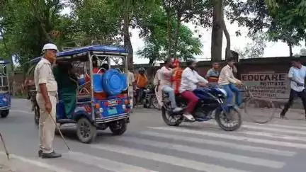 बेतिया: बेतिया में वाहन जांच अभियान चला, ₹2 लाख 45 हजार का जुर्माना वसूला गया