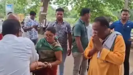 ଉଦଳା: ରାଢୋ ଗ୍ରାମ ପଞ୍ଚାୟତ ଠାରେ ବିକାଶ ବାହନ କାର୍ଯ୍ୟକ୍ରମ ଅନୁଷ୍ଠିତ, ଉଦଳା ବିଧାୟକଙ୍କ ଯୋଗଦାନ