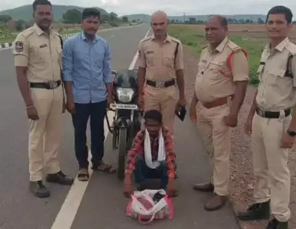 అసిఫాబాద్: వాంకిడిలో 5 కిలోల నకిలీ పత్తి విత్తనాలు పట్టివేత, ఒకరిపై కేసు నమోదు