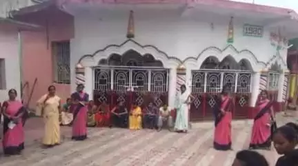 चास: जोधाडीह मोड़ सहित कई जगहों पर निषिद्ध मादक पदार्थों के दुष्प्रभाव को लेकर नुक्कड़ नाटक एवं शपथ ग्रहण कार्यक्रम आयोजित