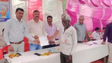 कनवास: खणी गांव में प्रधानमंत्री धरती आबा जनजाति ग्राम उत्कर्ष का विशेष शिविर हुआ आयोजित, सरकारी योजनाओं की दी गई जानकारी