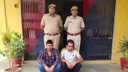 बुहाना: सांतड़िया में शराब ठेकेदार से रंगदारी मांगने और गाड़ी तोड़ने के मामले में हिस्ट्रीशीटर सहित 2 आरोपी गिरफ्तार