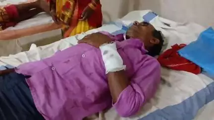 बेतिया: सुन्दर गांव में घर में घुसकर व्यक्ति पर जानलेवा हमला, जीएमसीएच में भर्ती