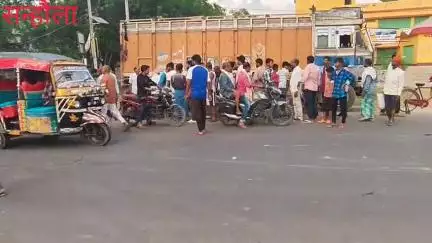 सन्हौला : प्रखंड क्षेत्र के मोटरसाइकिल सवार ने एक वृद्ध को मारी जोरदार टक्टर दोनों मायागंज रेफर!