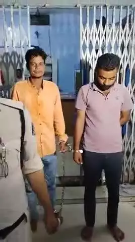 तोमर बंधुओं के वसूलीबाज गिरफ्त में*

*	तोमर बंधुओं के अवैध वसूली की करोड़ो रूपये का हिसाब-किताब हुआ है प्राप्त।*