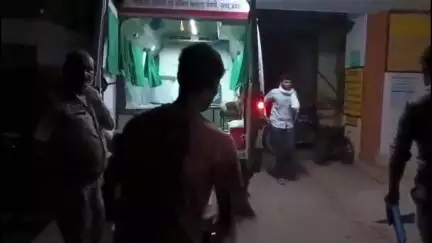 मोठ: गुरसराय थाना क्षेत्र के सेंट मैरी स्कूल के समीप असंतुलित होकर बाइक से गिरकर युवक घायल हुआ