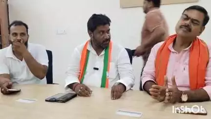 सासाराम: सासाराम के सर्किट हाउस में प्रेस कॉन्फ्रेंस कार्यक्रम का आयोजन किया गया