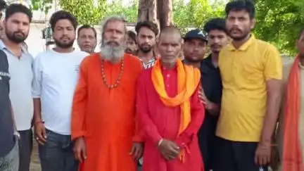 स्वार: लखीमपुर गाँव में गोस्वामी नाथ समाज ने कब्रिस्तान भूमि की पैमाइश कराने की मांग की