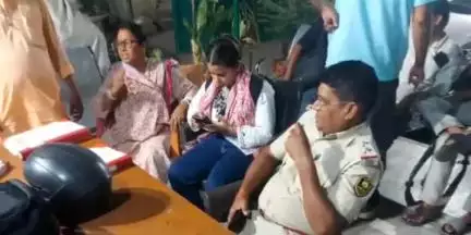 पटना ग्रामीण: जेडी वूमेन'एस कॉलेज में एडमिशन कराने आई महिला से बाइक सवार बदमाशों ने ₹6 लाख की लॉकेट लूटी
