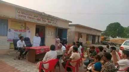 गोपद बनास: सीधी जिले के ग्राम बंजारी में विधिक जागरूकता शिविर का आयोजन किया गया