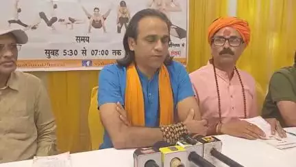जगदीशपुर: विश्व योग दिवस पर वशिष्ठ योग आश्रम का विशेष आयोजन, भागलपुर में योग गुरु धीरज के सान्निध्य में होगा योग साधना शिविर