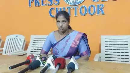 తనపై 
తప్పుడు ఆరోపణలు చేసి కేసులు పెట్టినవ్యక్తి పై చర్యలు తీసుకోవాలి చిత్తూరు నగరం 27వ డివిజన్ టిడిపి కార్యదర్శి రేఖ