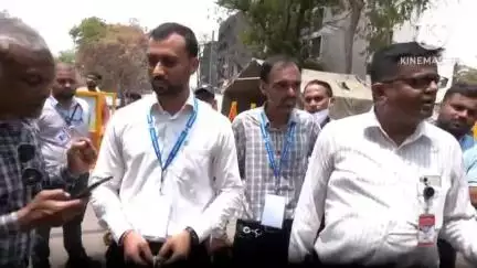 અમદાવાદ શહેર: કાટમાળ હટાવતી વખતે કોકપીટમાંથી FDR મળી આવ્યો, આસિ. કમિશનર શ્રેય કુમાર સોનીએ માહિતી આપી