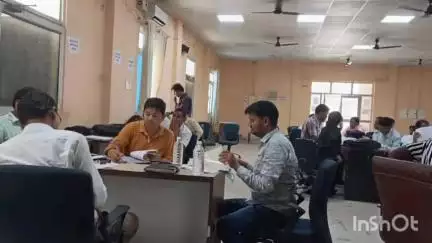 सासाराम: सासाराम के जनता दरबार हॉल में परिचारी के काउंसलिंग कार्यक्रम का आयोजन किया गया