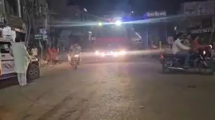 हनुमानगढ़: जंक्शन के भगत सिंह चौक के पास सड़क क्षतिग्रस्त होने से लगा जाम, वाहन चालकों को हुई परेशानी