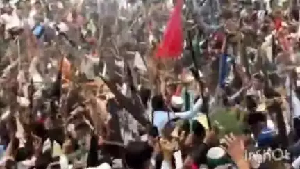 नेरवा: थरोच गांव में स्थानीय लोगों ने बड़ी धूमधाम से विशू मेले का मनाया आयोजन