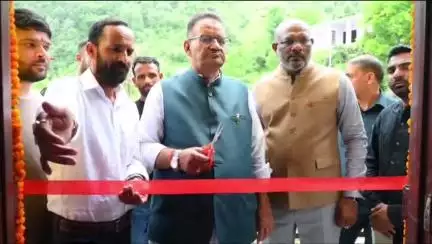 देहरादून: मसूरी विधानसभा के खेतवाला गांव में कैबिनेट मंत्री गणेश जोशी ने विकास कार्यों का किया लोकार्पण और शिलान्यास