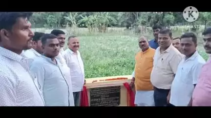कुढ़नी: कुढ़नी प्रखंड: मंत्री केदार प्रसाद गुप्ता ने छाजन हरिशंकर पश्चिमी पंचायत में सात निश्चय योजना की विकास योजनाओं का निरीक्षण किया