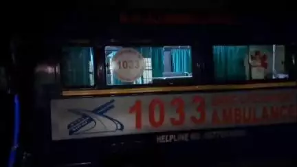 मोठ: चिरगांव में जेसीबी की टक्कर से मोटरसाइकिल चालक गंभीर रूप से घायल