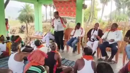 #  11 साल बेमिसाल का कार्यक्रम रोह पूर्वी मंडल के बेनीपुर गांव के महादलित टोला मे किया गया।
#