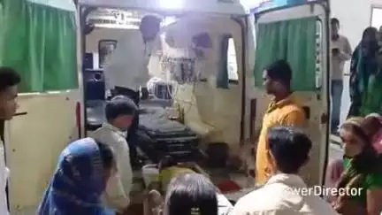 कटोरिया: पड़रिया हाट से लौट रहा बाइक सवार गड़ुरा गांव के पास ट्रैक्टर की चपेट में आकर जख्मी
