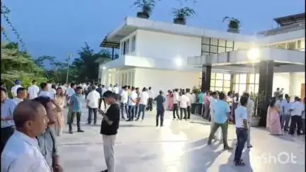 ধেমাজি: চিলাপথাৰত উপস্থিত মুখ্যমন্ত্ৰী ড০ হিমন্ত বিশ্ব শৰ্মা, বিধায়ক ভূৱন পেগুৰ বাসগৃহত উপস্থিত হয় মুখ্যমন্ত্ৰীগৰাকী