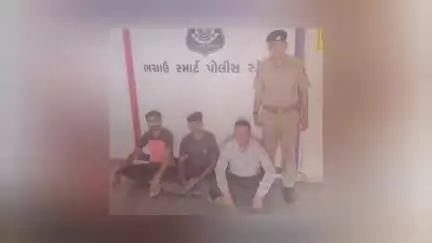 ભચાઉ: ભચાઉ ટાઉન વિસ્તારમાંથી પોલીસે જુગાર રમતા ખેલીઓને ઝડપી પાડ્યા