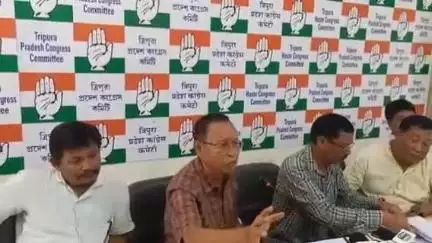 মোহনপুর: বিভিন্ন ইস্যুতে তিপ্রামথা ও প্রদ্যুৎ বিক্রমকে প্রদেশ কংগ্রেস ভবনে সাংবাদিক সম্মেলনে কাঠগড়ায় দাঁড় করাল আদিবাসী কমিটি