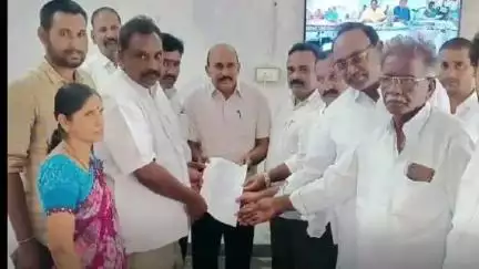 సర్పంచుల గౌరవ వేతనాన్ని పెంచండి నంద్యాల జిల్లా సర్పంచ్ల సంఘం అధ్యక్షులు మహేశ్వర్ రెడ్డి డిమాండ్