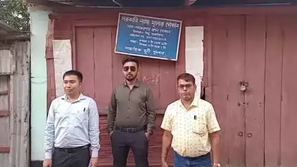 কৈলাশহর: কৈলাসহরের বিভিন্ন ন্যায্য মূল্যের দোকান পরিদর্শন করে মহকুমা প্রশাসন